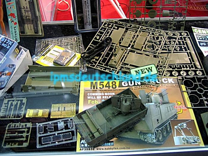 AFV_Club_M548_Gun_Truck