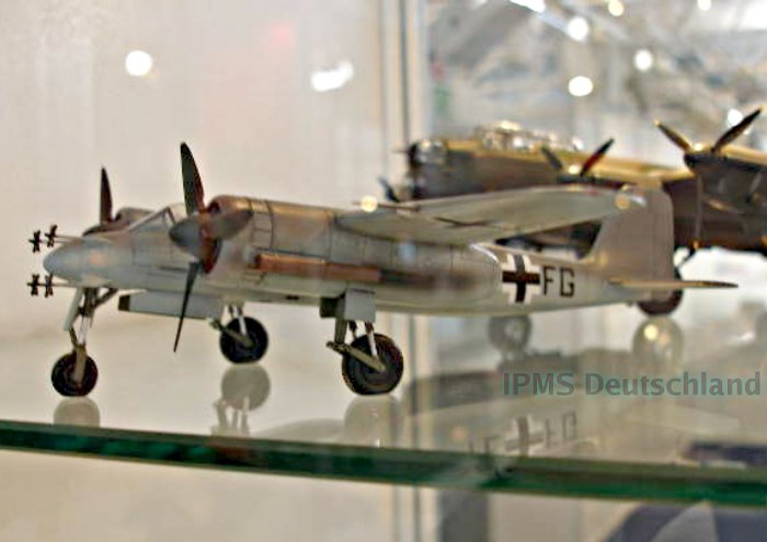 Hasegawa_Ta154_72