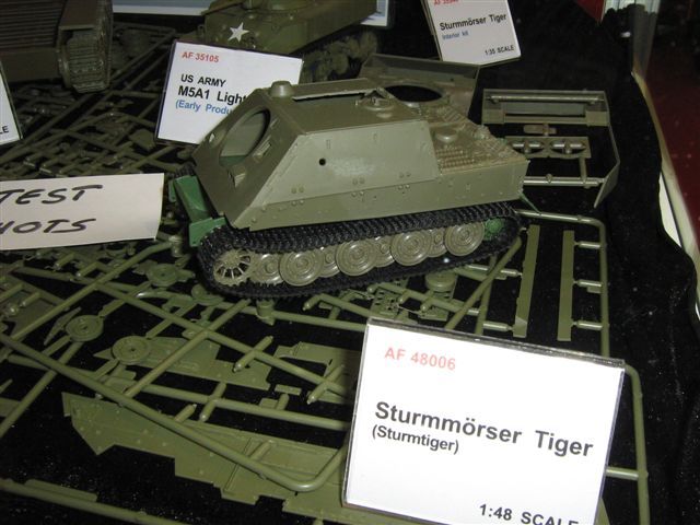 AFV_CLUB_1-48_Sturmtiger