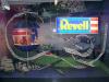 Revell_Stand
