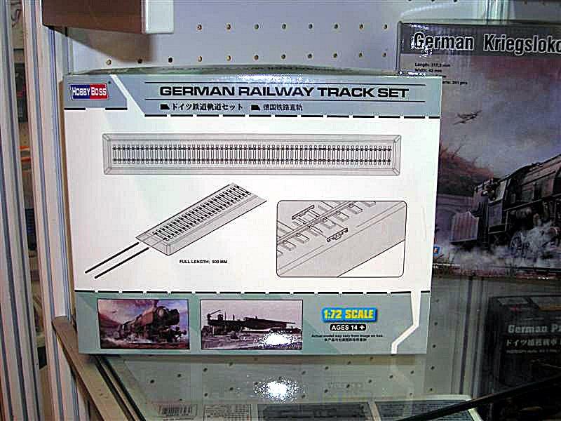 HobbyBoss_Railway_Track_set_72