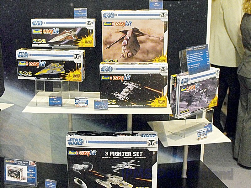 Revell_VH_05