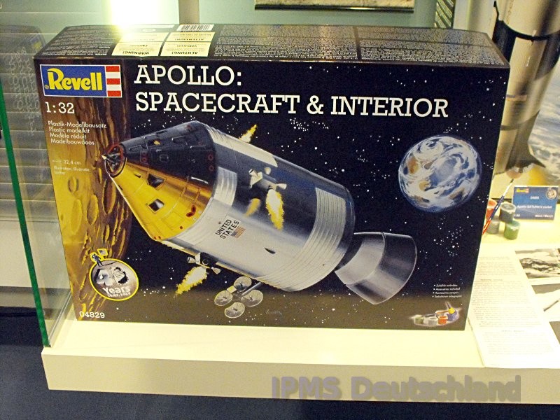 Revell_VH_09