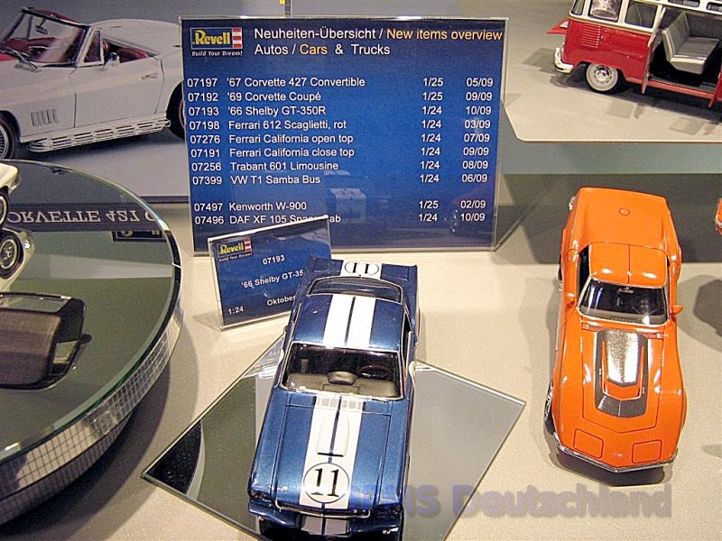 Revell_13