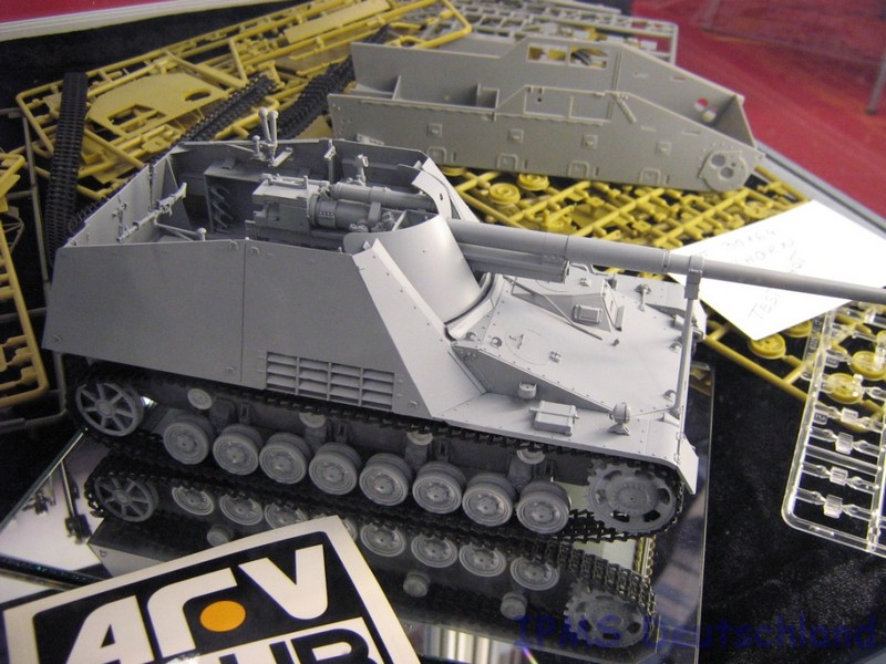 AFV_Club_03