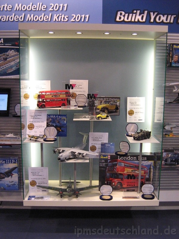 Revell_17