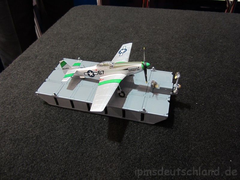 AttackSqn_72scale_06