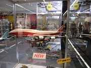 Zvezda_747-8_02