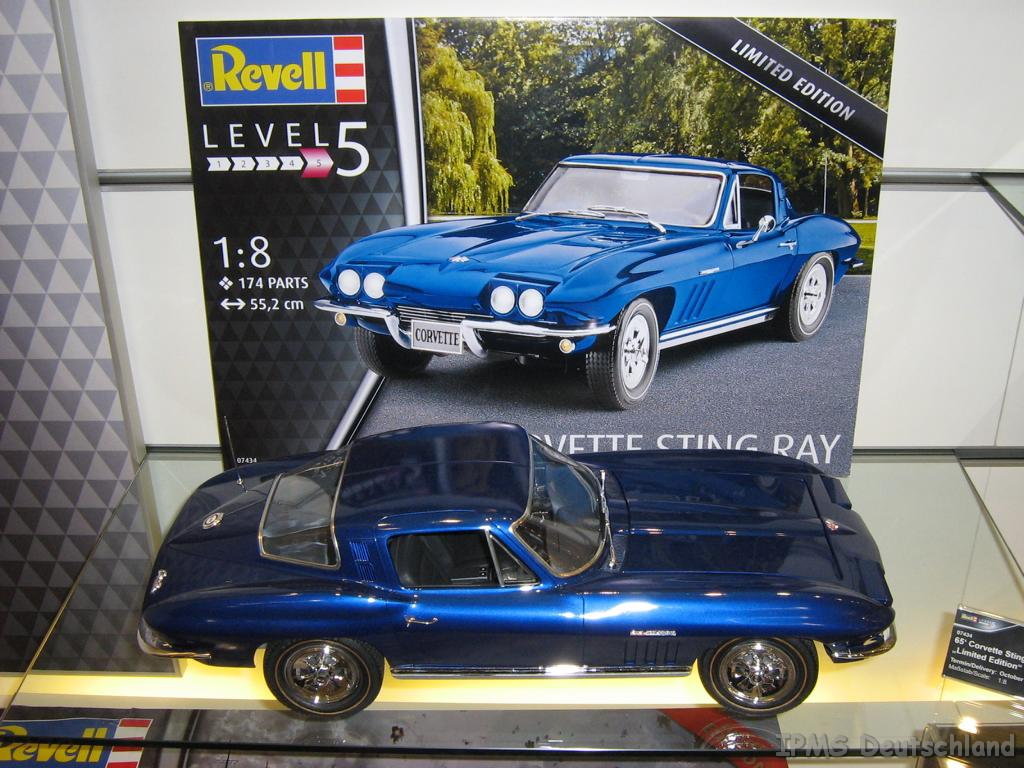 Revell_36.jpg