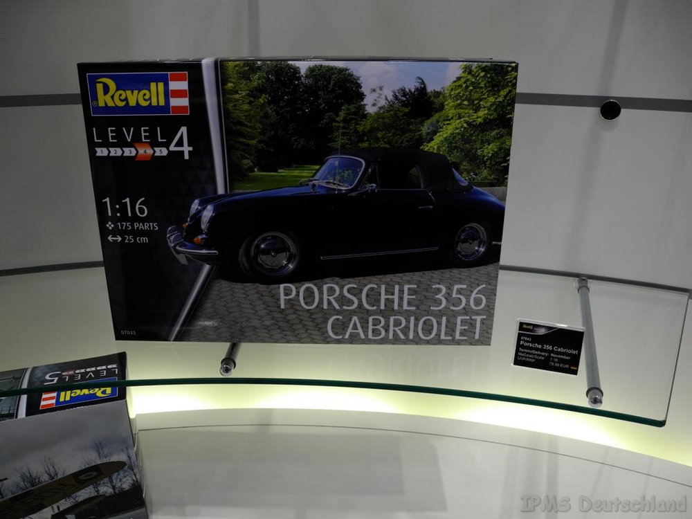 Revell_14.jpg