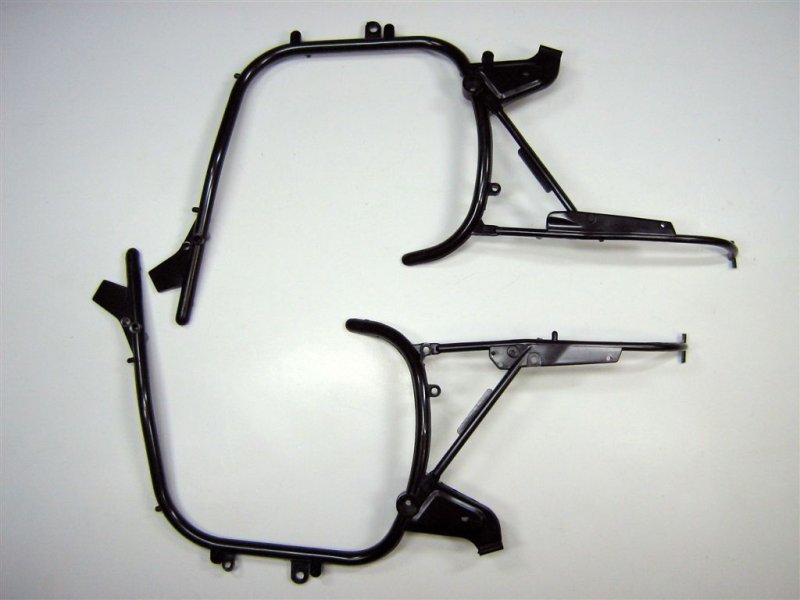 TAMIYA_1-6_BMW_R90S_Frame_Parts.jpg