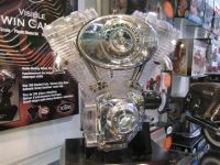 Spielwarenmese 2006 Testors Visible Harley-Davidson Twin Cam Engine 01